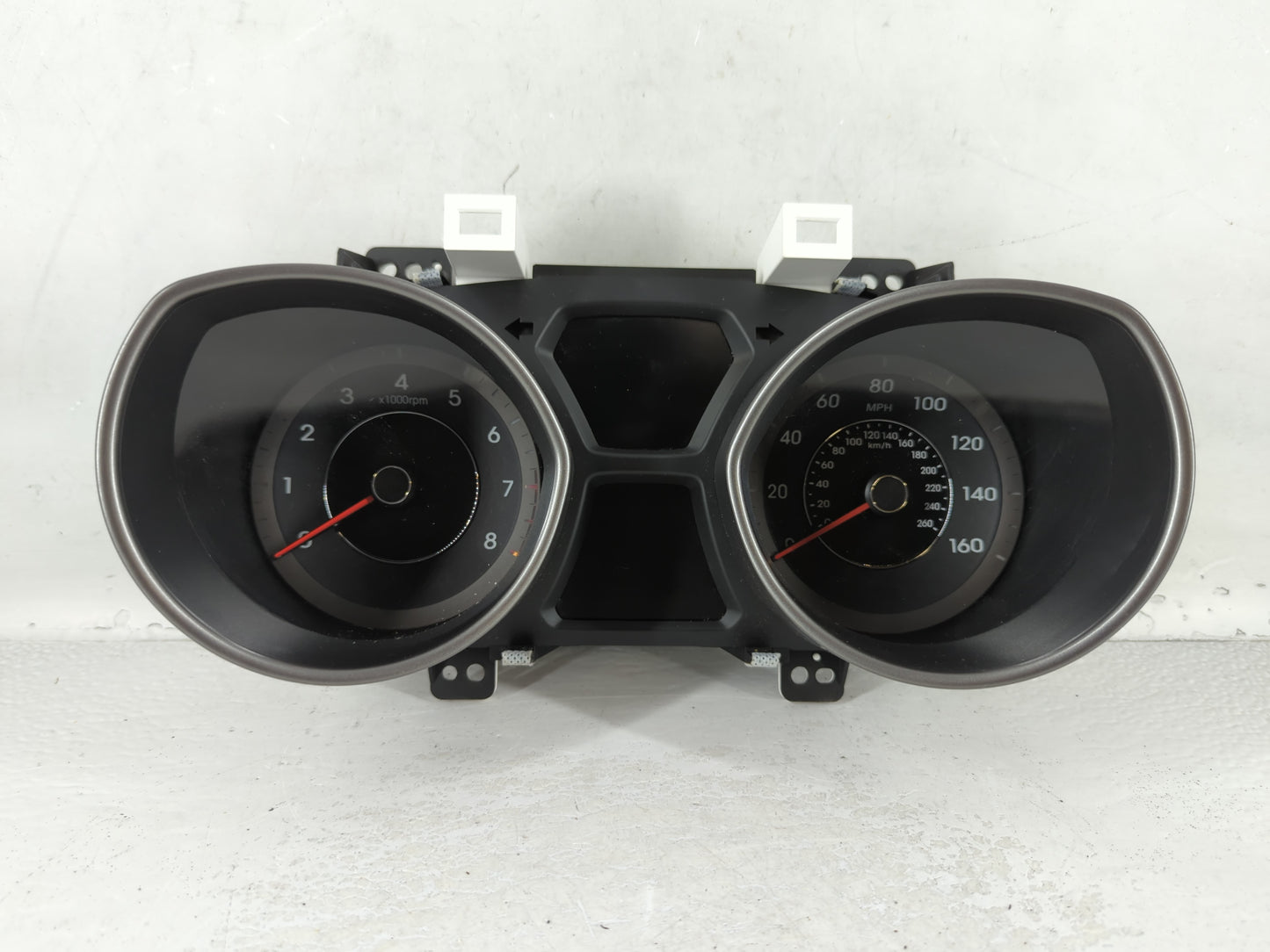 2014-2016 Hyundai Elantra Instrument Cluster Speedometer Gauges P/N:94004-3Y010 Fits Fits 2014 2015 2016 OEM Used Auto Parts