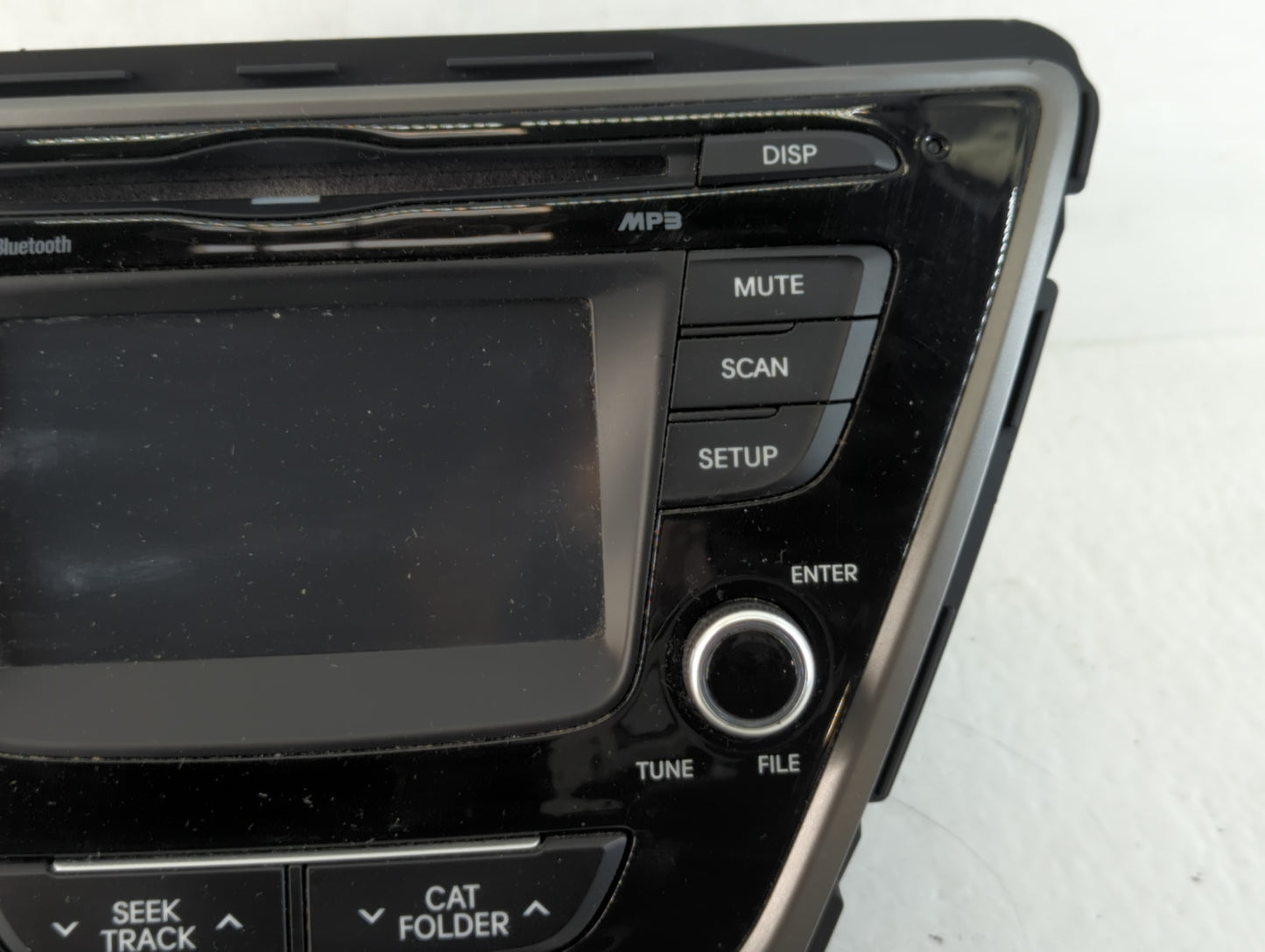 2014-2016 Hyundai Elantra Am Fm Cd Player Radio Receiver - Oemusedautoparts1.com