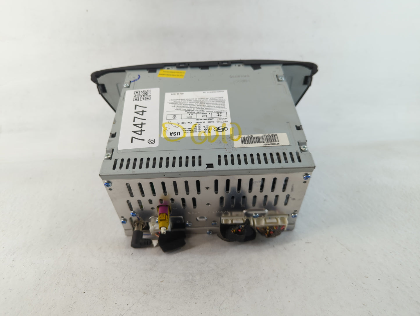 2014-2016 Hyundai Elantra Am Fm Cd Player Radio Receiver - Oemusedautoparts1.com