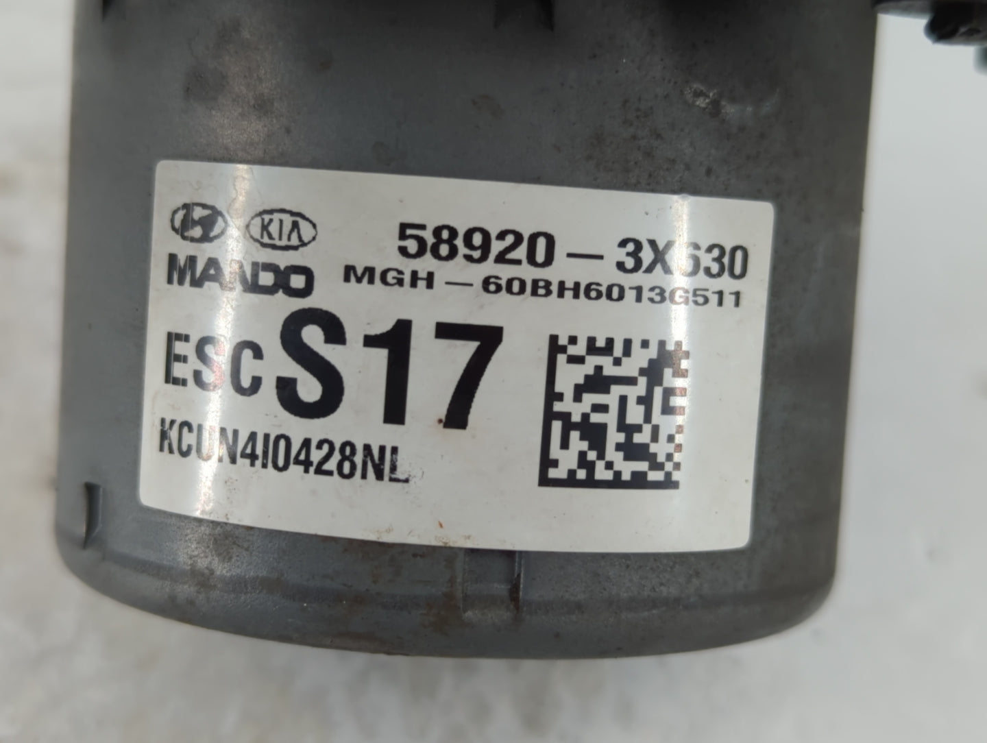 2014-2016 Hyundai Elantra ABS Pump Control Module Replacement P/N:58920-3X630 Fits Fits 2014 2015 2016 OEM Used Auto Parts -