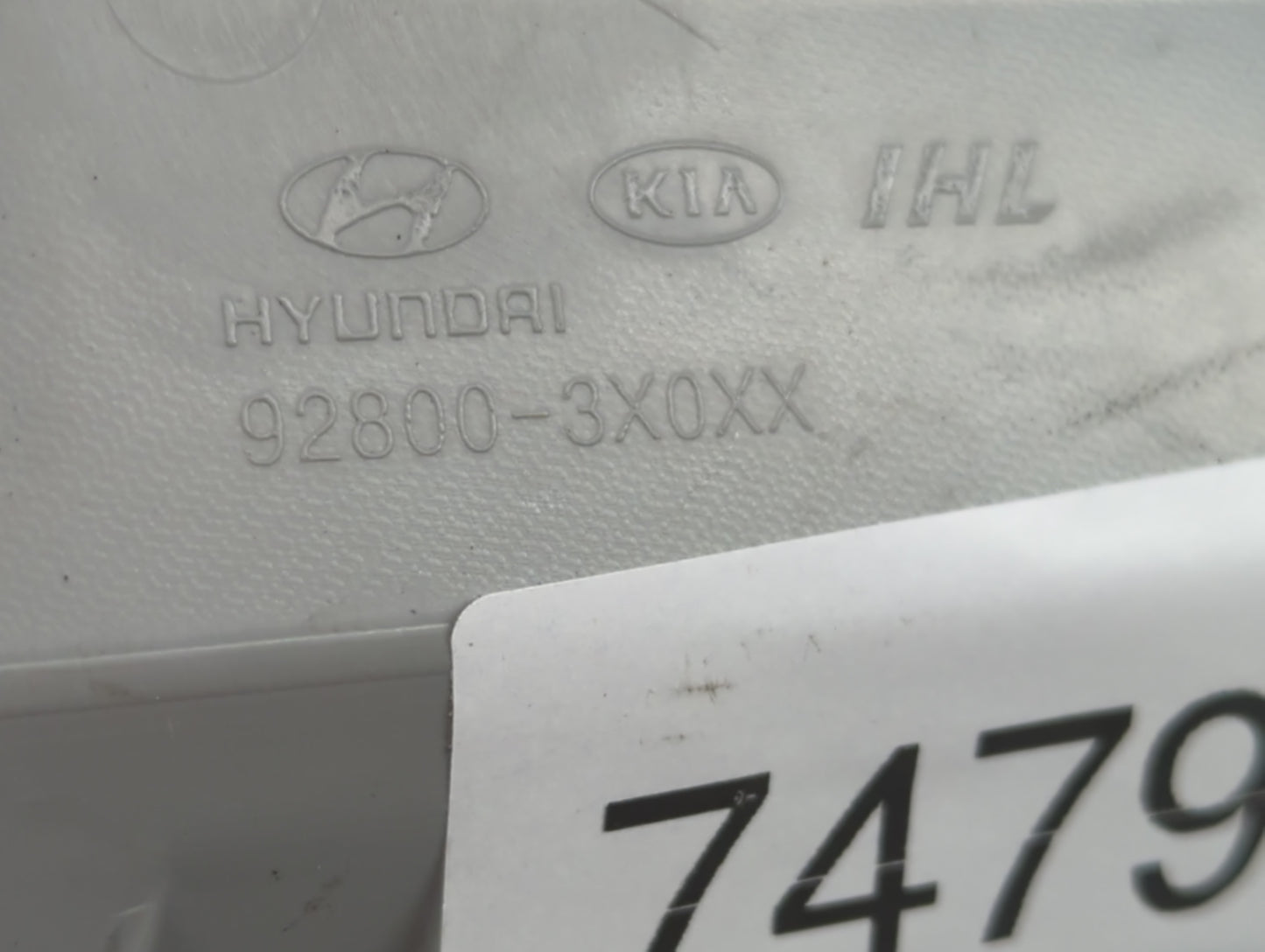 2016 Hyundai Elantra Overhead Roof Console - Oemusedautoparts1.com