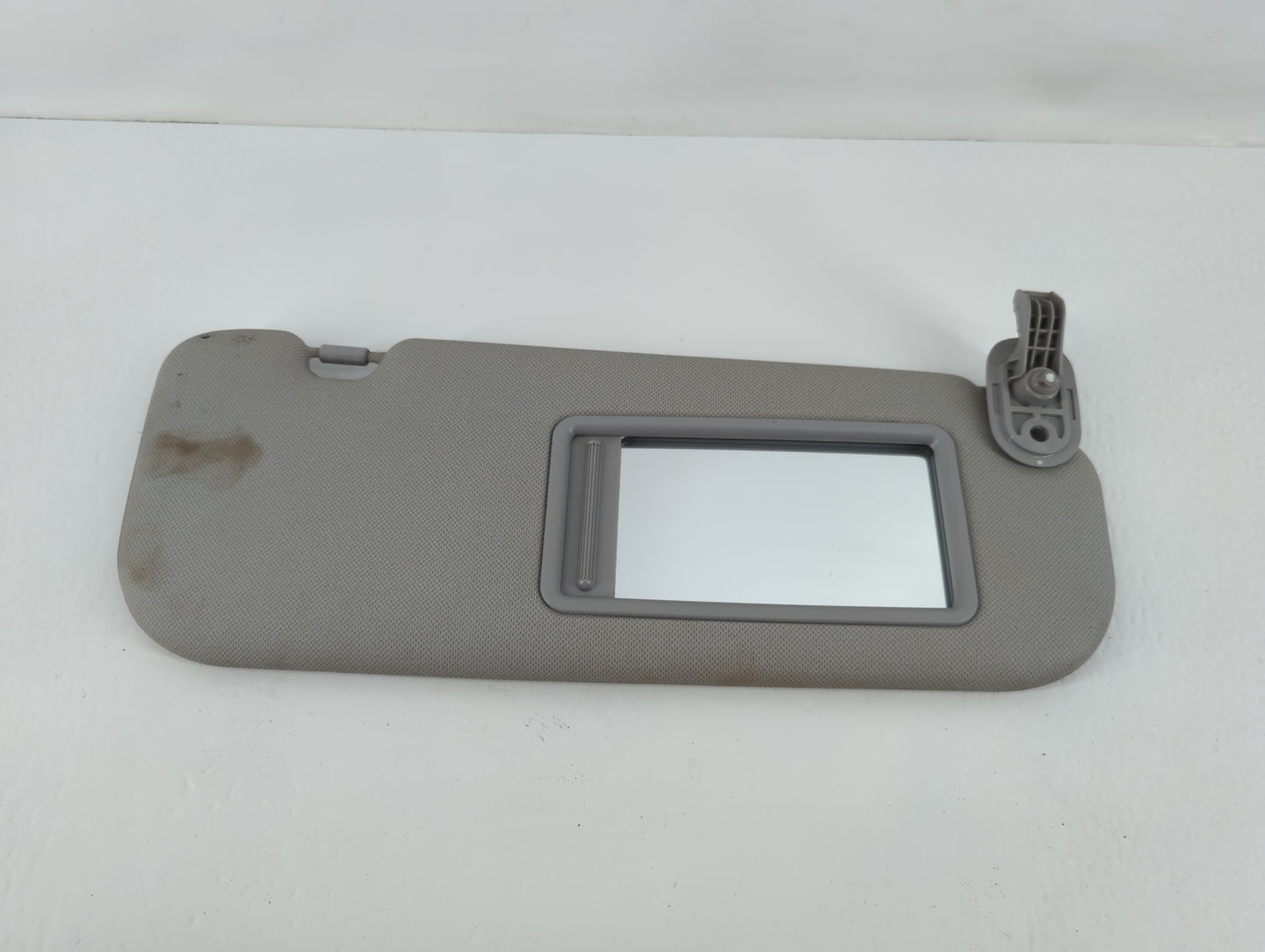2014-2016 Hyundai Elantra Sun Visor Shade Replacement Driver Left Mirror Fits Fits 2014 2015 2016 OEM Used Auto Parts - Oemu