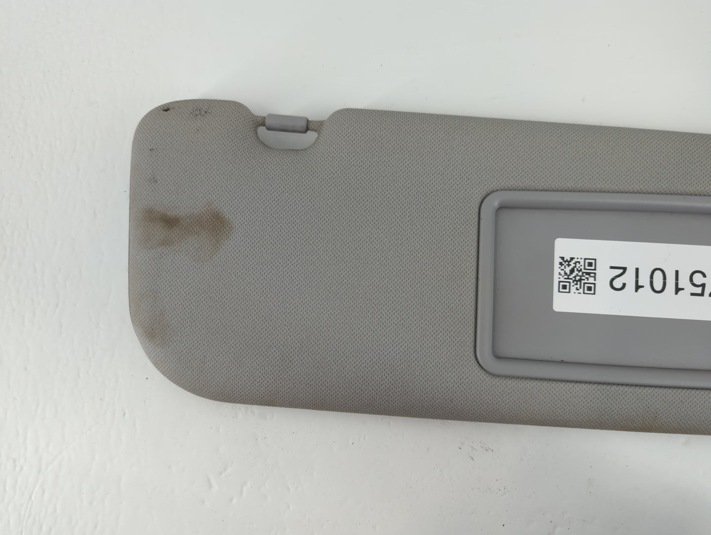 2014-2016 Hyundai Elantra Sun Visor Shade Replacement Driver Left Mirror Fits Fits 2014 2015 2016 OEM Used Auto Parts - Oemu