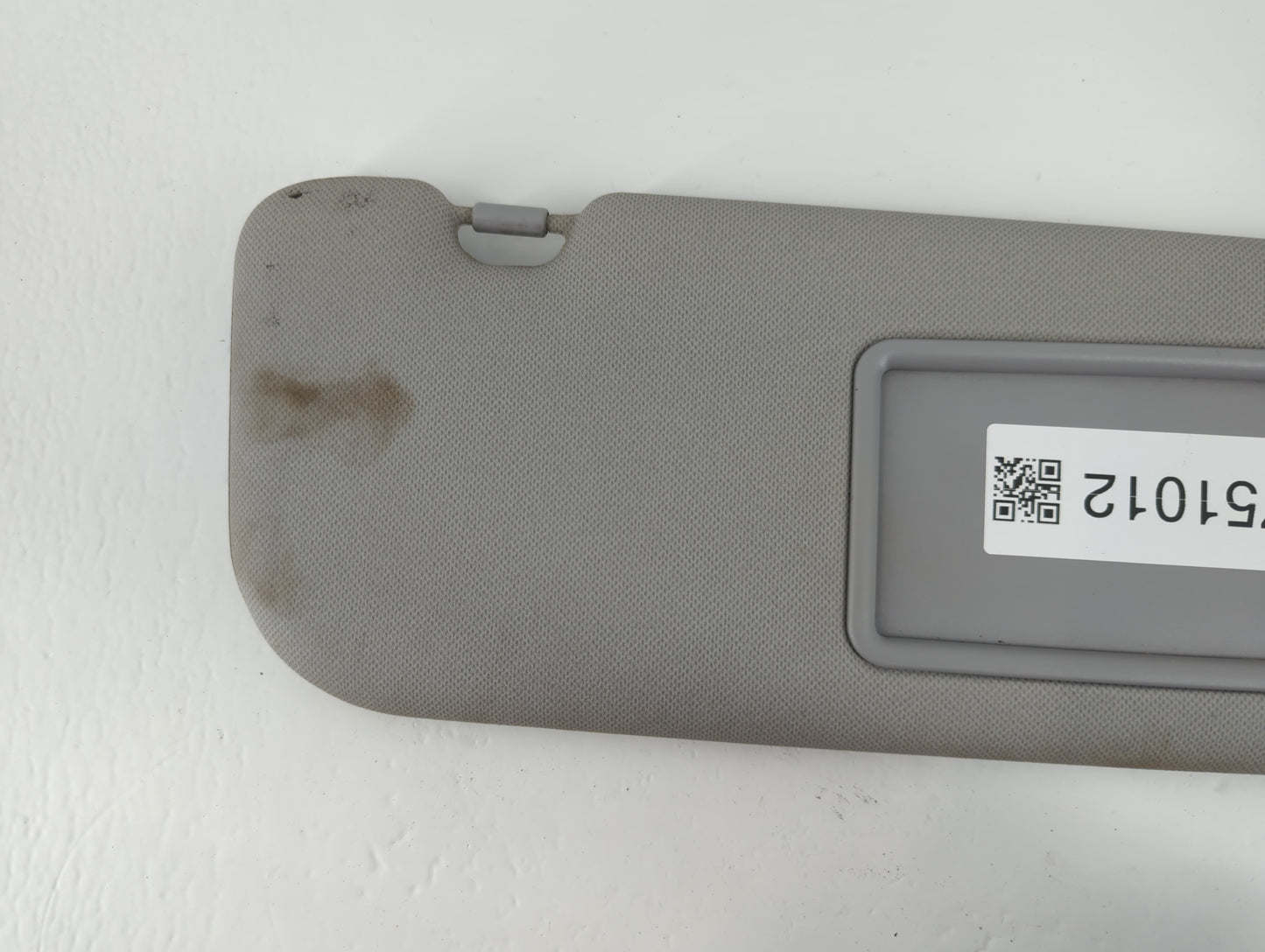 2014-2016 Hyundai Elantra Sun Visor Shade Replacement Driver Left Mirror Fits Fits 2014 2015 2016 OEM Used Auto Parts - Oemu