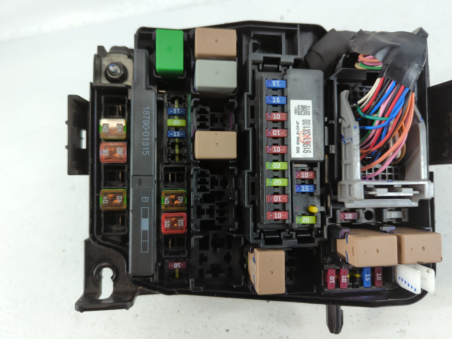 2014-2016 Hyundai Elantra Fusebox Fuse Box Panel Relay Module P/N:91951-3X710 Fits Fits 2014 2015 2016 OEM Used Auto Parts -