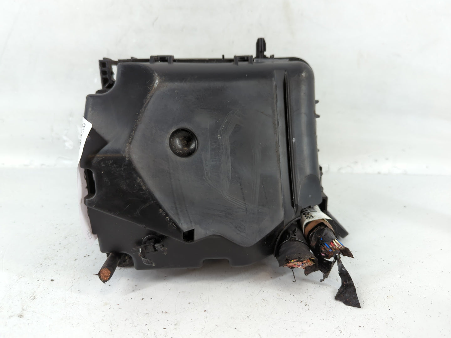 2014-2016 Hyundai Elantra Fusebox Fuse Box Panel Relay Module P/N:91951-3X710 Fits Fits 2014 2015 2016 OEM Used Auto Parts -