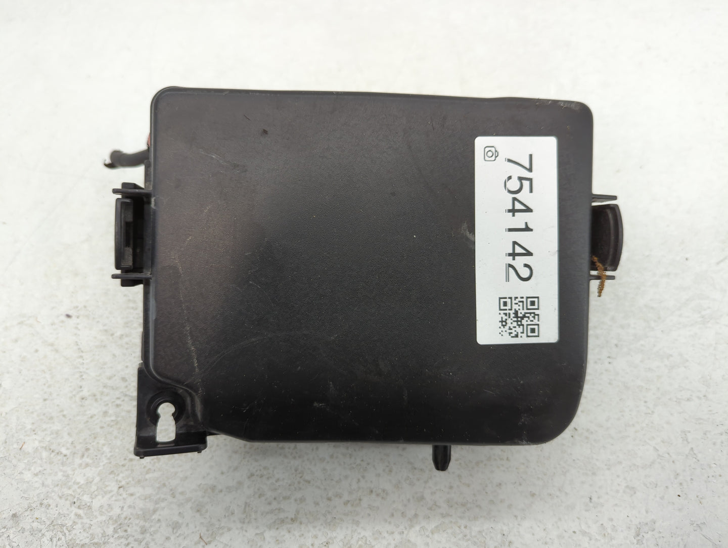 2014-2016 Hyundai Elantra Fusebox Fuse Box Panel Relay Module P/N:912653X060A Fits Fits 2014 2015 2016 OEM Used Auto Parts -