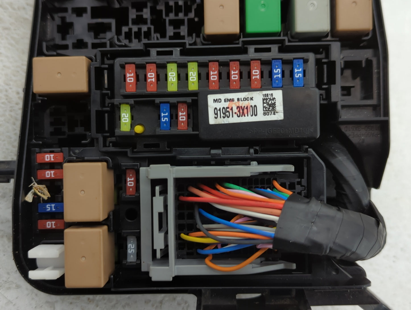 2014-2016 Hyundai Elantra Fusebox Fuse Box Panel Relay Module P/N:912653X060A Fits Fits 2014 2015 2016 OEM Used Auto Parts -