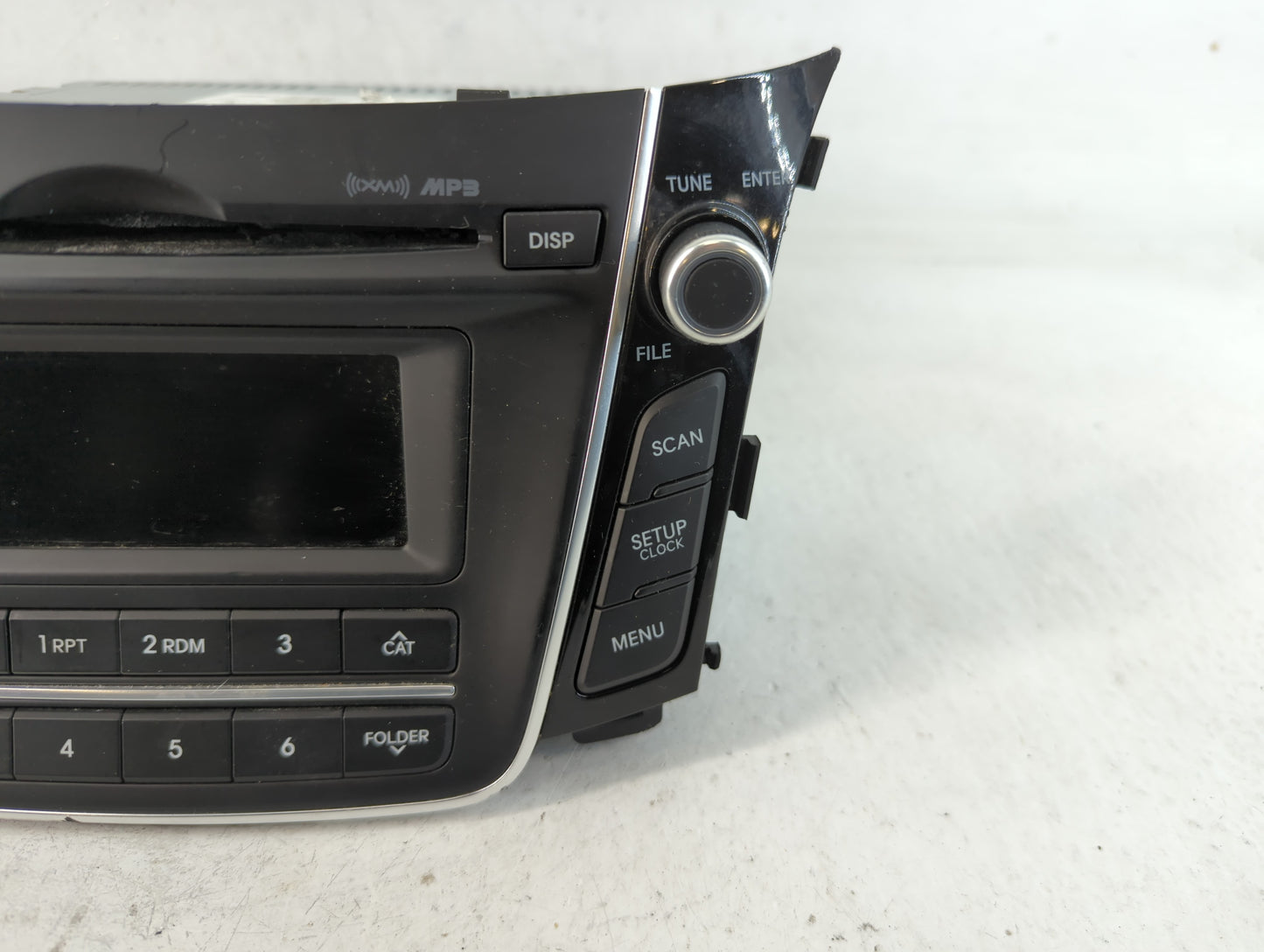 Hyundai Elantra Am Fm Cd Player Radio Receiver - Oemusedautoparts1.com