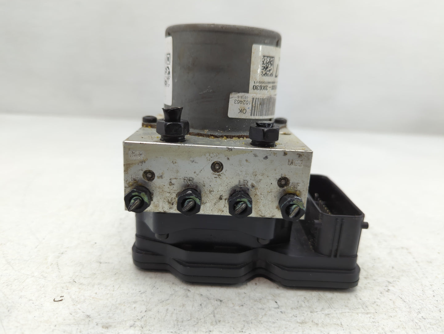2014-2016 Hyundai Elantra ABS Pump Control Module Replacement P/N:58920-3X630 Fits Fits 2014 2015 2016 OEM Used Auto Parts -