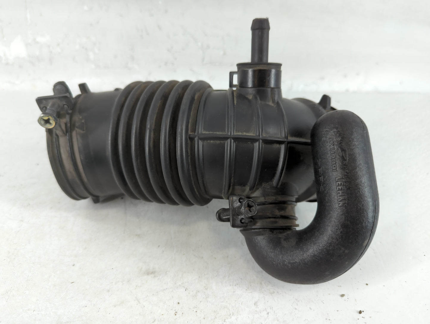 2016 Hyundai Elantra Air Cleaner Intake Duct Hose Tube - Oemusedautoparts1.com