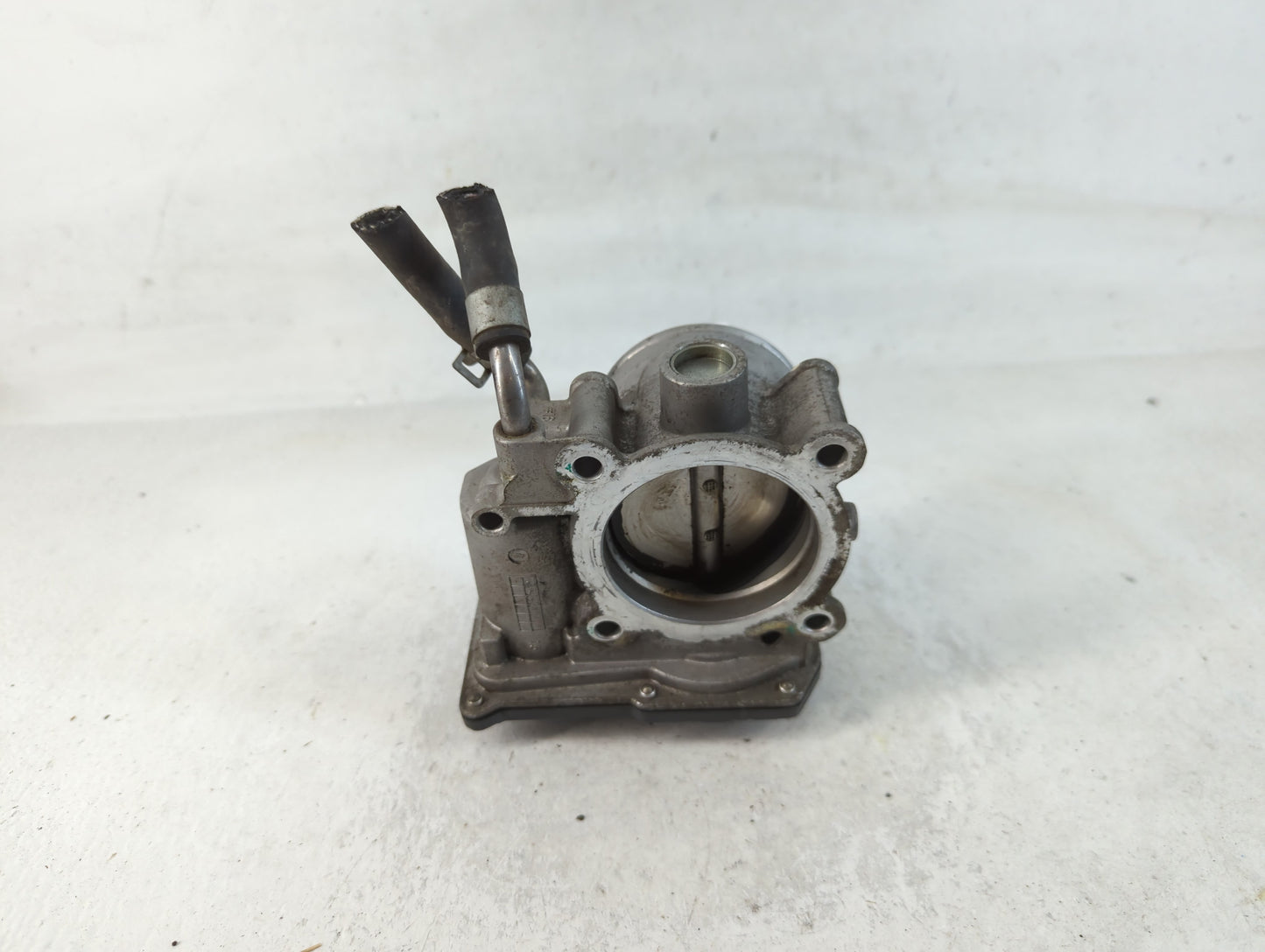 2011-2020 Hyundai Elantra Throttle Body P/N:35100-2E000 Fits Fits 2011 2012 2013 2014 2015 2016 2017 2018 2019 2020 2021 OEM