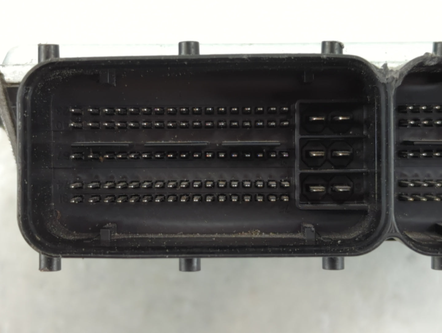 2014-2016 Hyundai Elantra PCM Engine Control Computer ECU ECM PCU OEM P/N:39103-2EML6 39102-2EML6 Fits Fits 2014 2015 2016 O