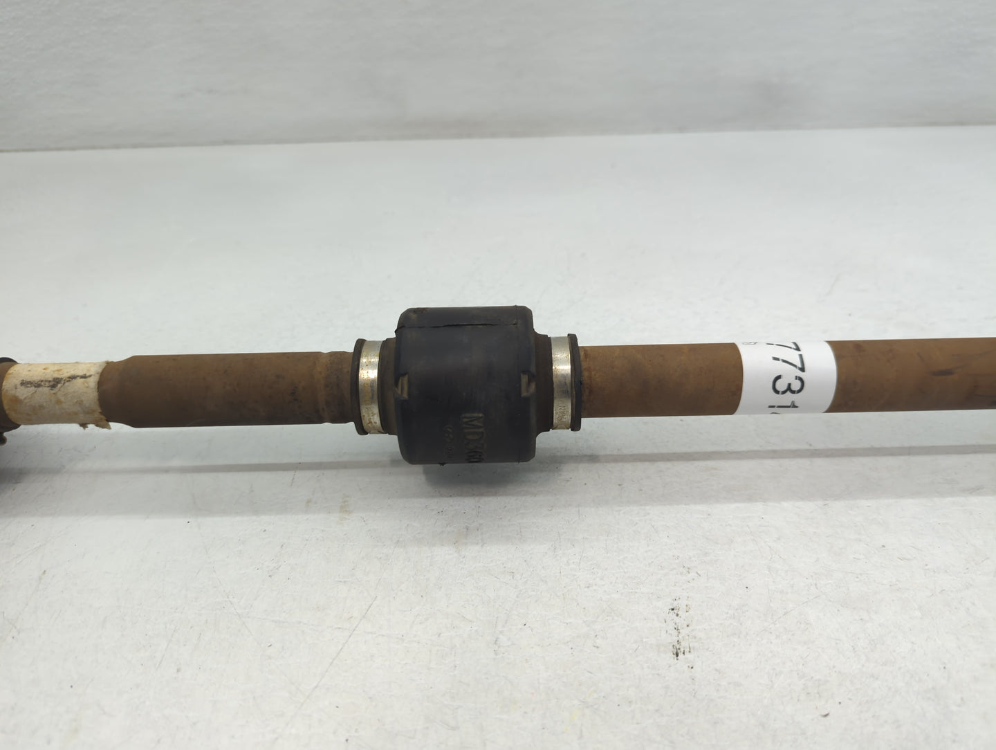 2011-2016 Hyundai Elantra Axle Shaft Front Driver Cv C/v - Oemusedautoparts1.com