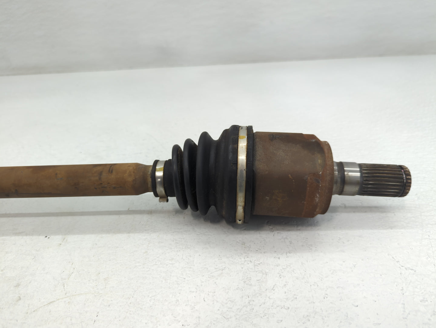 2011-2016 Hyundai Elantra Axle Shaft Front Driver Cv C/v - Oemusedautoparts1.com