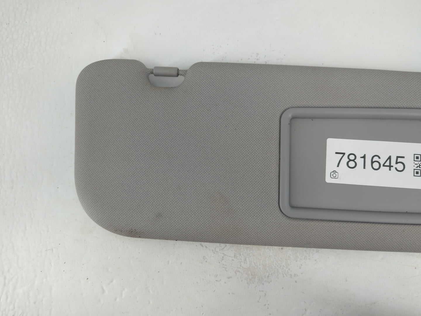2014-2016 Hyundai Elantra Sun Visor Shade Replacement Passenger Right Mirror Fits Fits 2014 2015 2016 OEM Used Auto Parts - 