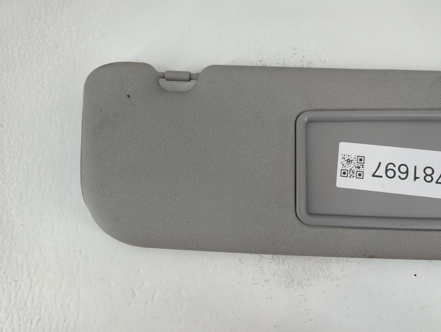 2014-2016 Hyundai Elantra Sun Visor Shade Replacement Passenger Right Mirror Fits Fits 2014 2015 2016 OEM Used Auto Parts - 