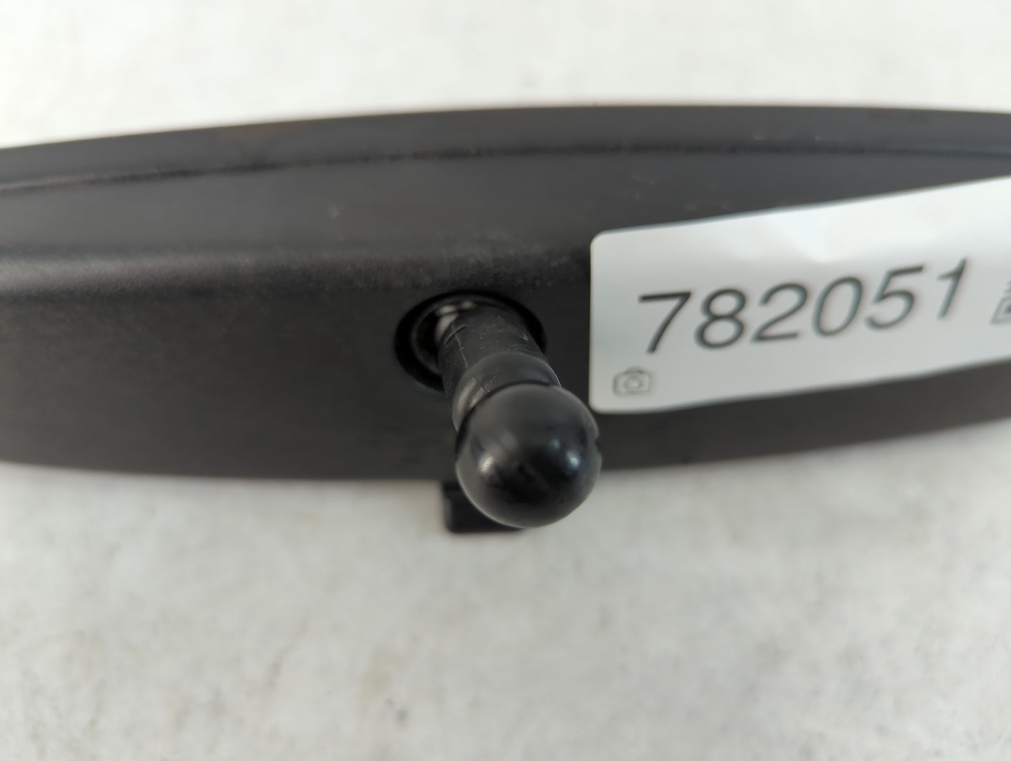 2011-2020 Hyundai Elantra Interior Rear View Mirror Replacement OEM P/N:E4012143 Fits OEM Used Auto Parts - Oemusedautoparts