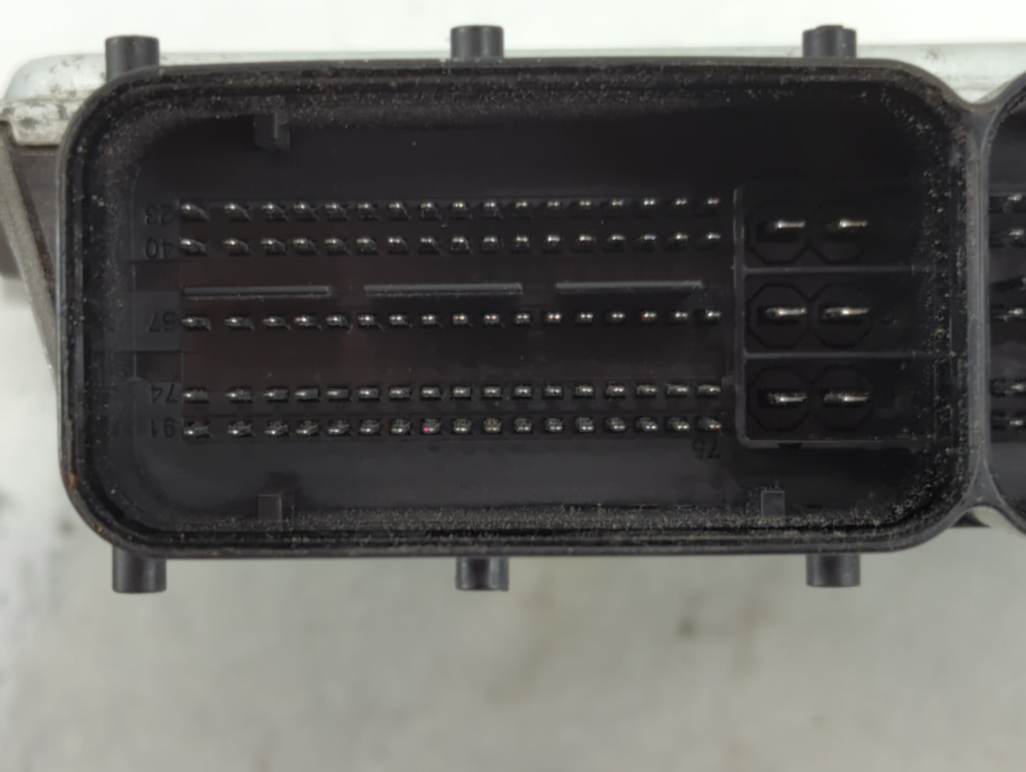 2014-2016 Hyundai Elantra PCM Engine Control Computer ECU ECM PCU OEM P/N:39103-2EML6 39102-2EML6 Fits Fits 2014 2015 2016 O