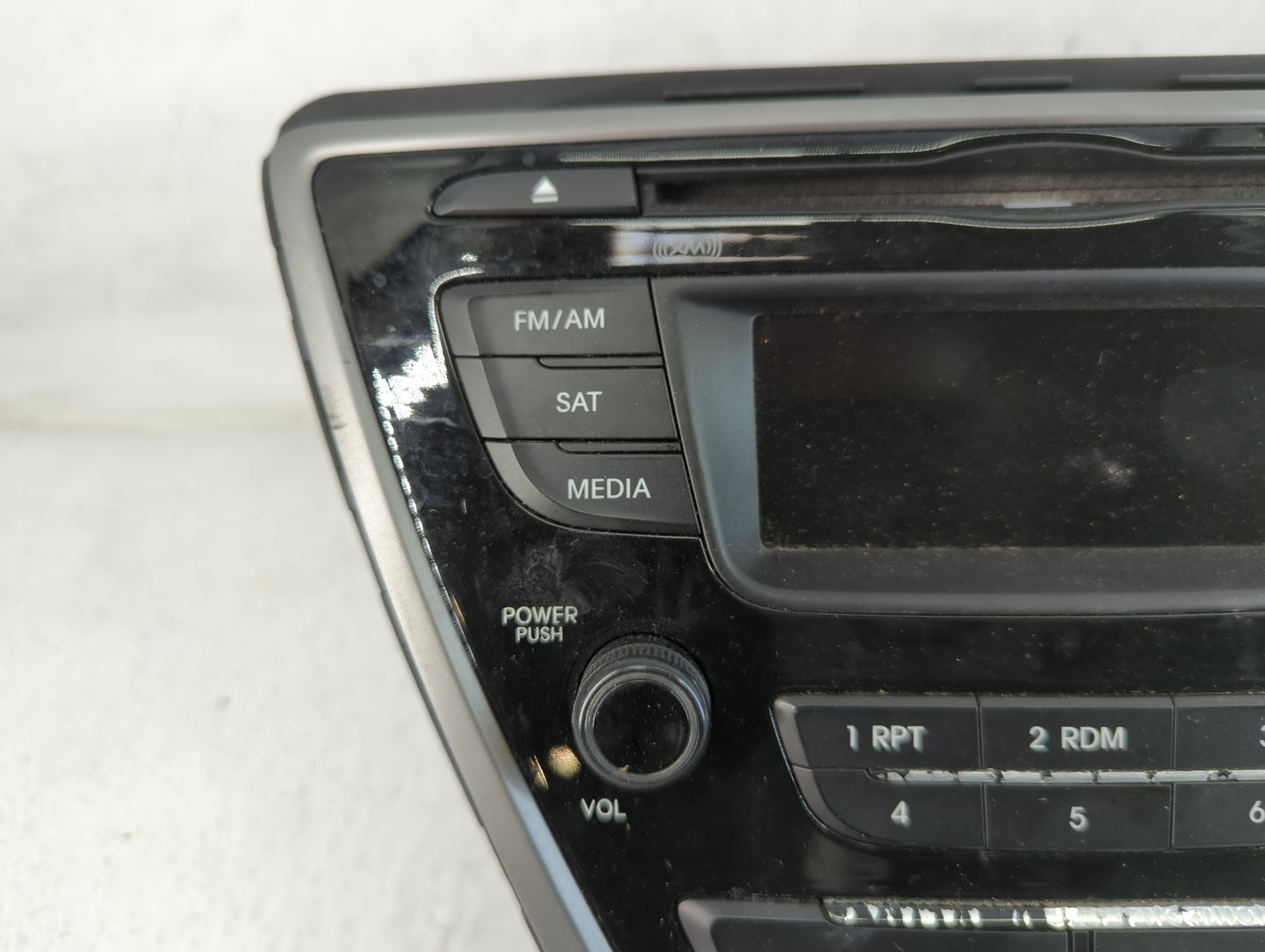 2014-2016 Hyundai Elantra Radio AM FM Cd Player Receiver Replacement P/N:96180-3X165GU Fits Fits 2014 2015 2016 OEM Used Aut