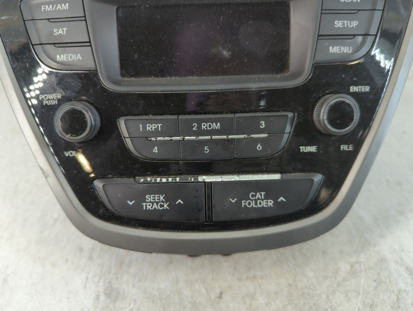 2014-2016 Hyundai Elantra Radio AM FM Cd Player Receiver Replacement P/N:96180-3X165GU Fits Fits 2014 2015 2016 OEM Used Aut