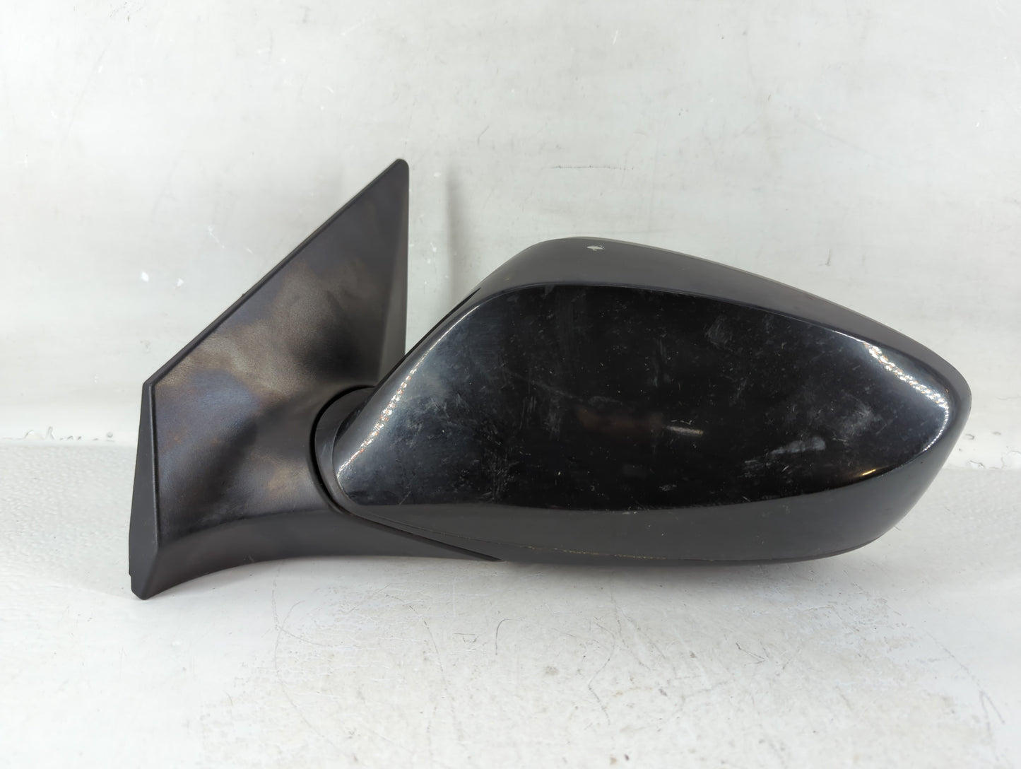 2015-2016 Hyundai Elantra Driver Side View Mirror - Left Door Mirror OEM Used - Oemusedautoparts1.com