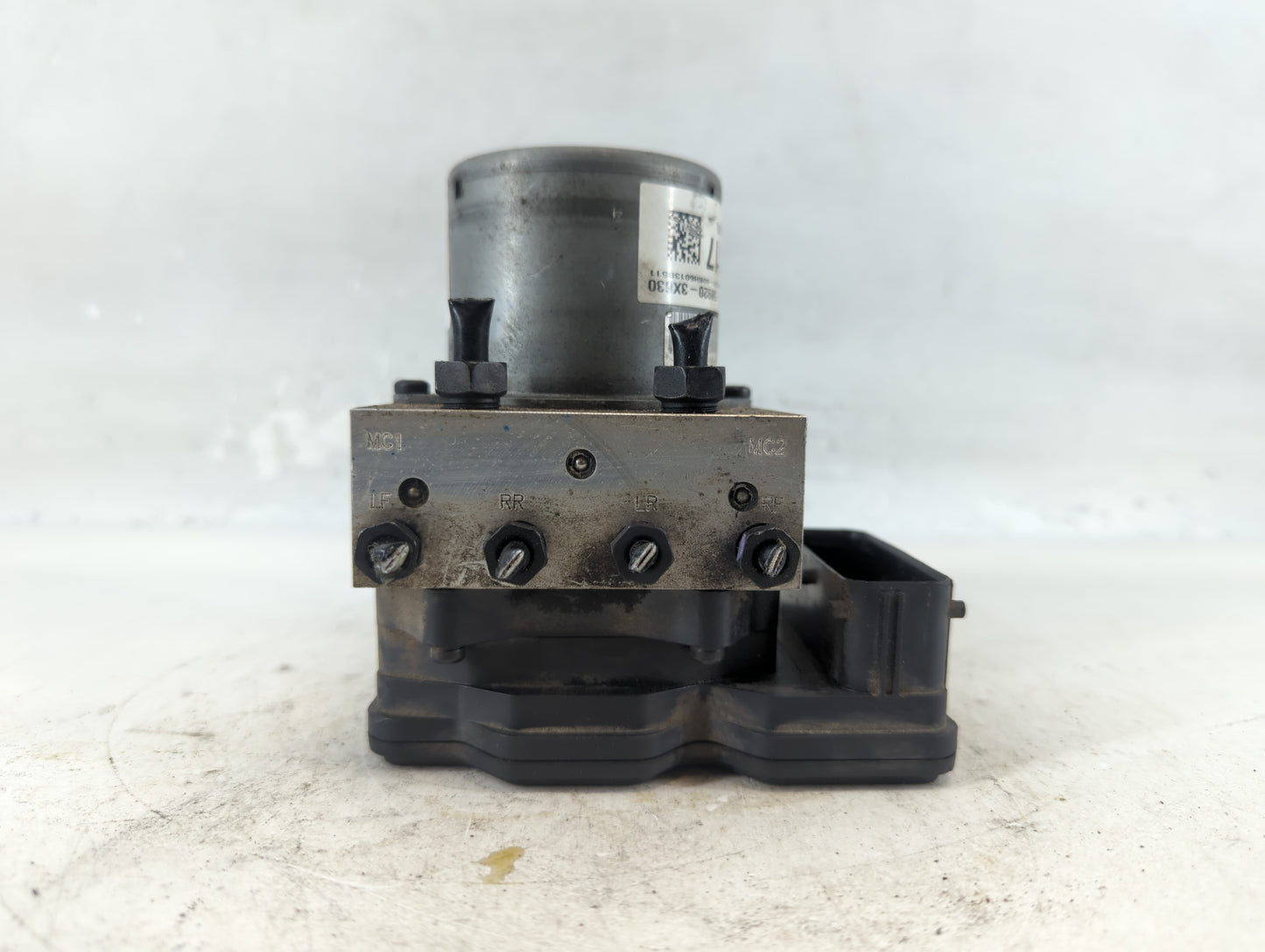 2014-2016 Hyundai Elantra ABS Pump Control Module Replacement P/N:58920-3X630 Fits Fits 2014 2015 2016 OEM Used Auto Parts -