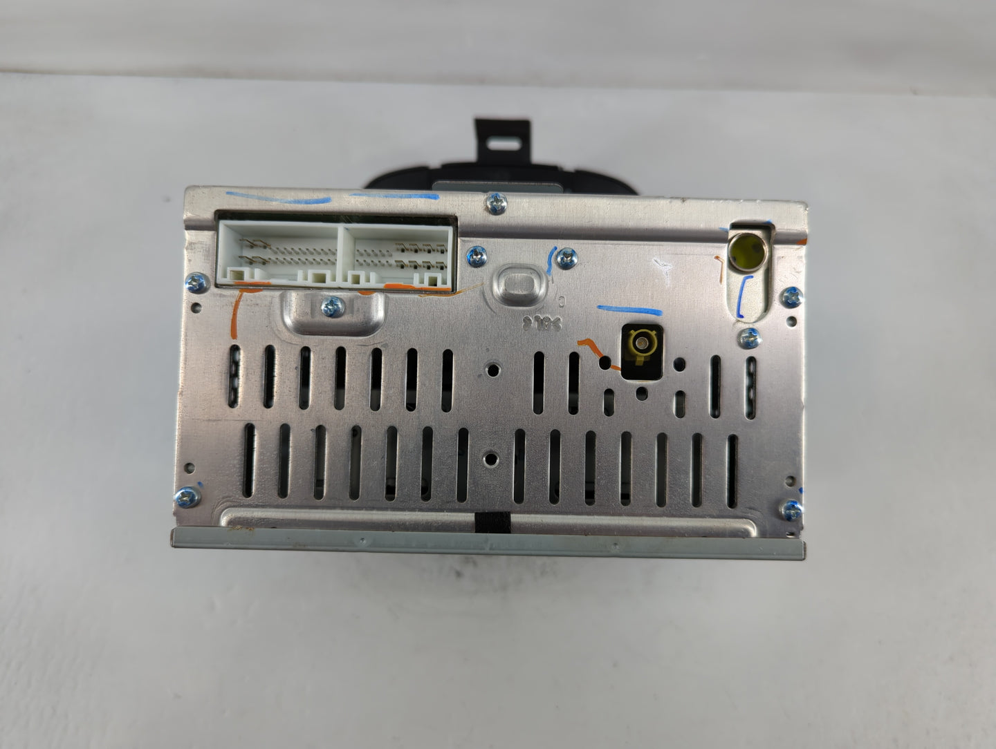 2014-2016 Hyundai Elantra Radio AM FM Cd Player Receiver Replacement P/N:96170-3X156GU Fits Fits 2014 2015 2016 OEM Used Aut