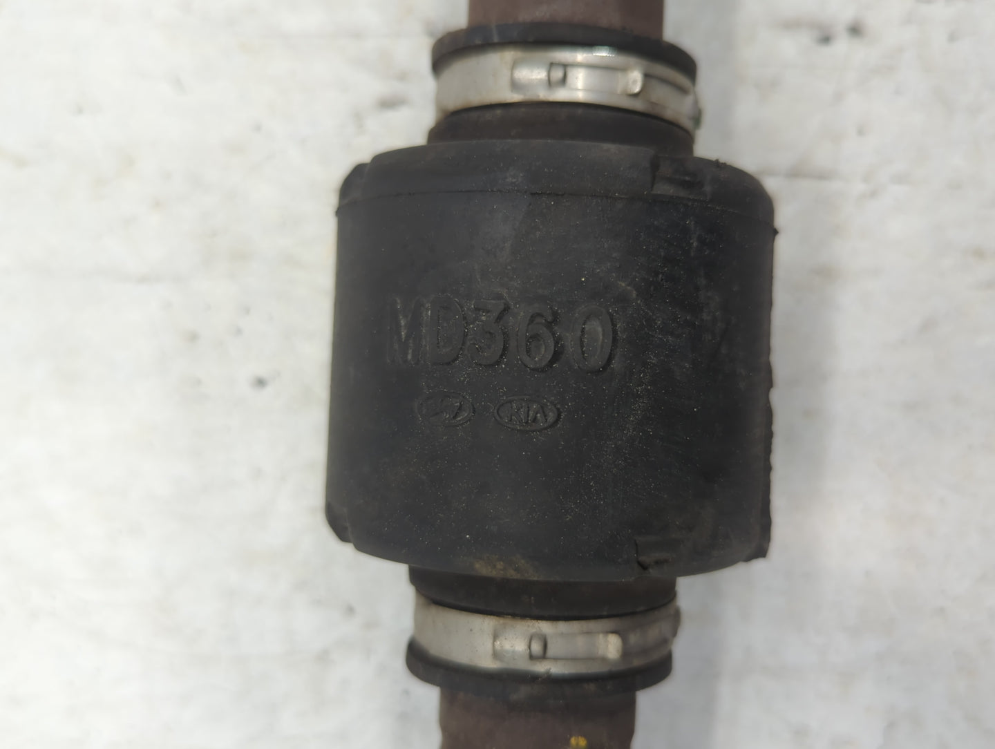 2011-2016 Hyundai Elantra Axle Shaft Front Driver Cv C/v - Oemusedautoparts1.com