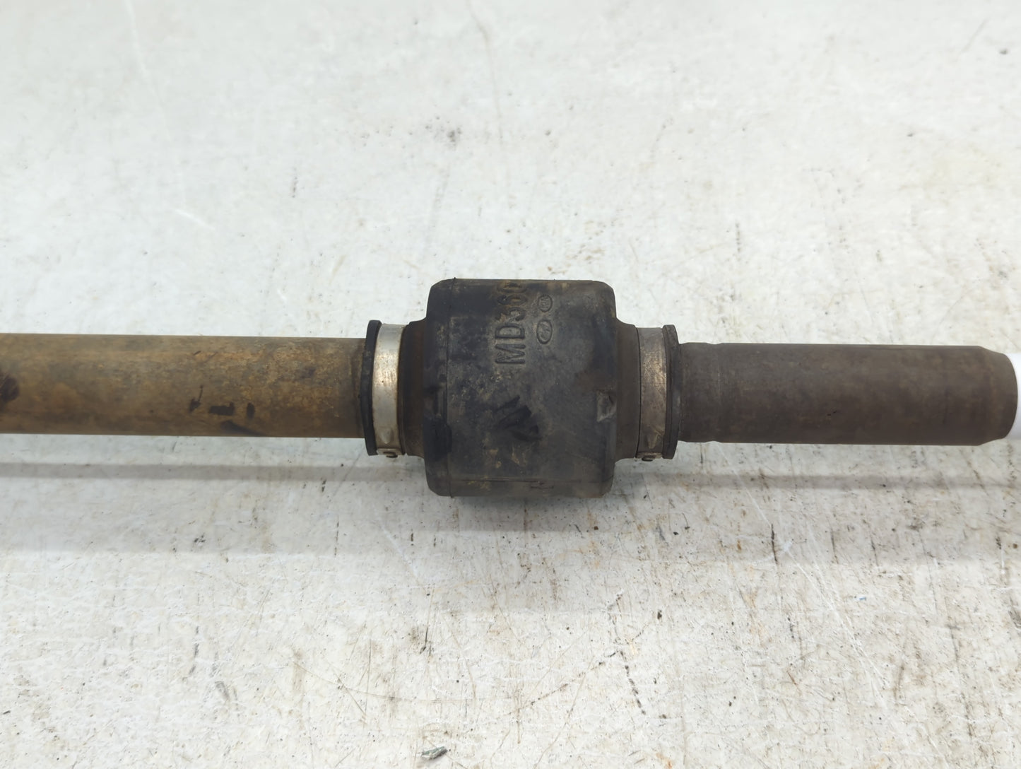 2011-2016 Hyundai Elantra Axle Shaft Front Driver Cv C/v - Oemusedautoparts1.com
