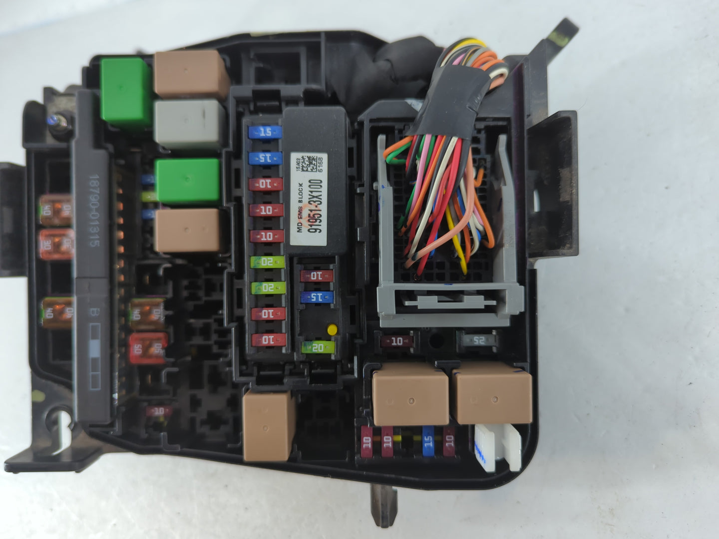 2014-2016 Hyundai Elantra Fusebox Fuse Box Panel Relay Module P/N:91951-3X710 Fits Fits 2014 2015 2016 OEM Used Auto Parts -