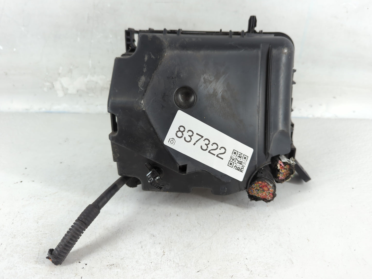 2014-2016 Hyundai Elantra Fusebox Fuse Box Panel Relay Module P/N:91951-3X710 Fits Fits 2014 2015 2016 OEM Used Auto Parts -