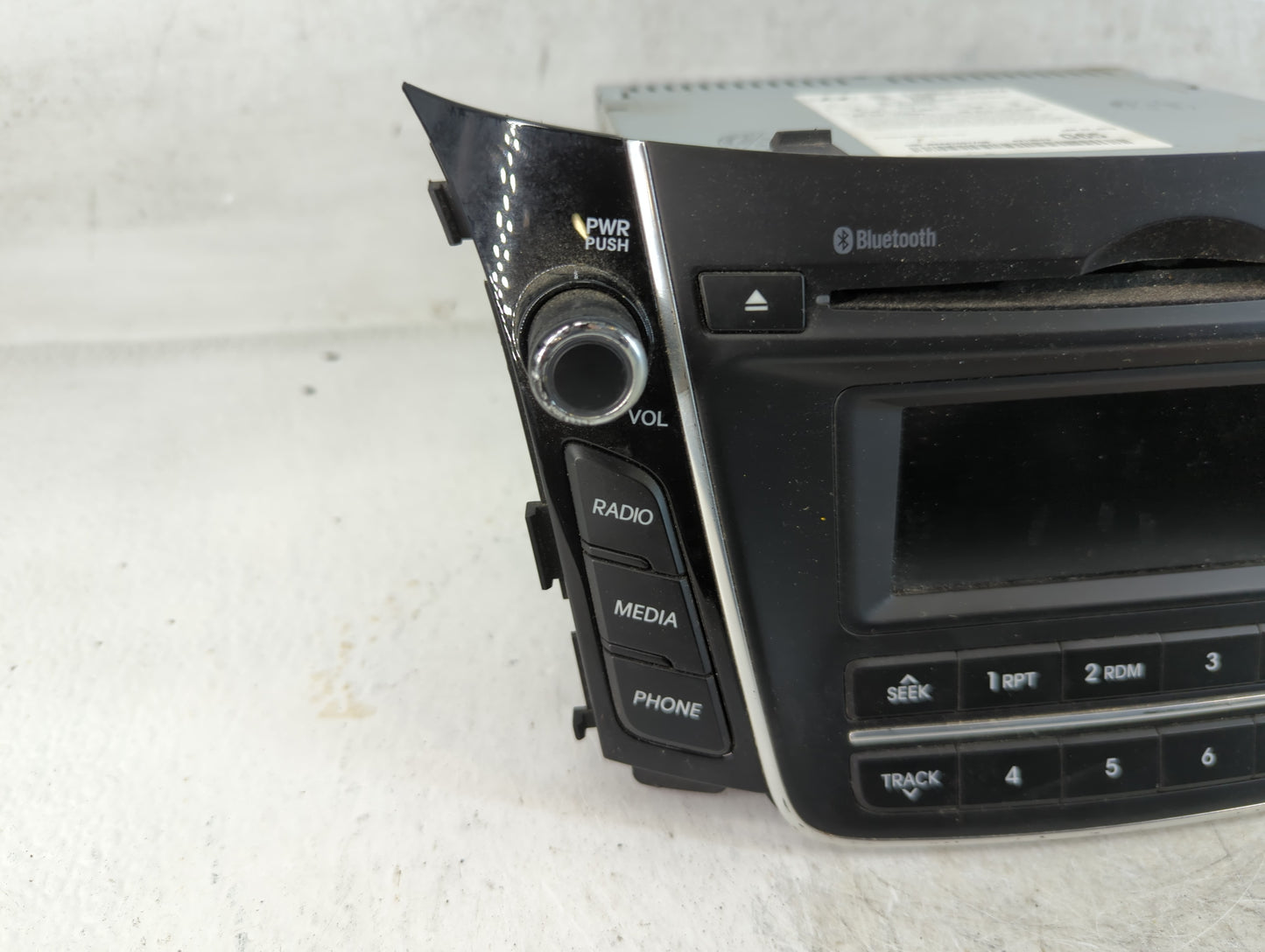 2016-2017 Hyundai Elantra Radio AM FM Cd Player Receiver Replacement P/N:96170-A5260GU Fits Fits 2016 2017 OEM Used Auto Par