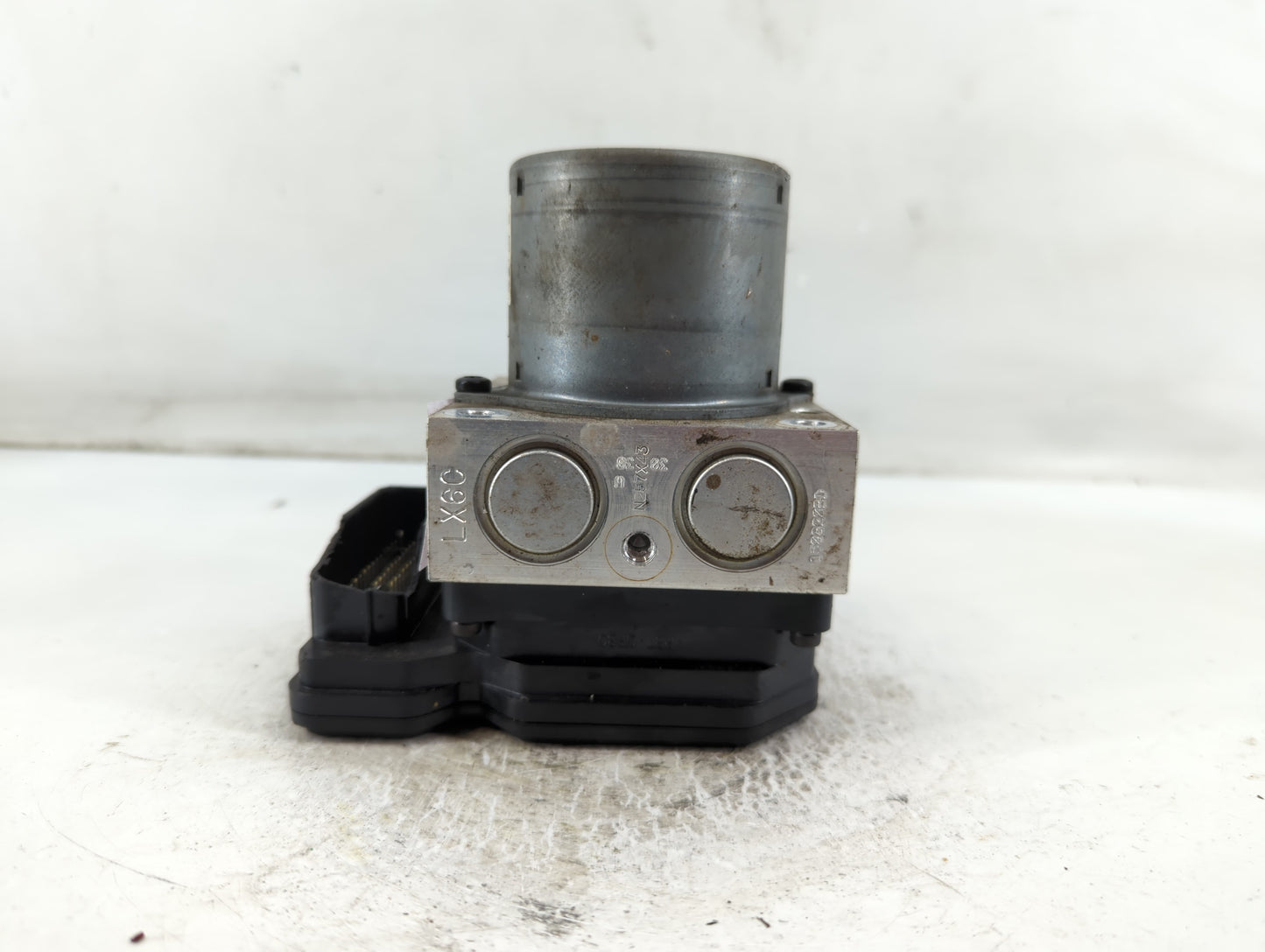 2014-2016 Hyundai Elantra ABS Pump Control Module Replacement P/N:58920-3X630 Fits Fits 2014 2015 2016 OEM Used Auto Parts -