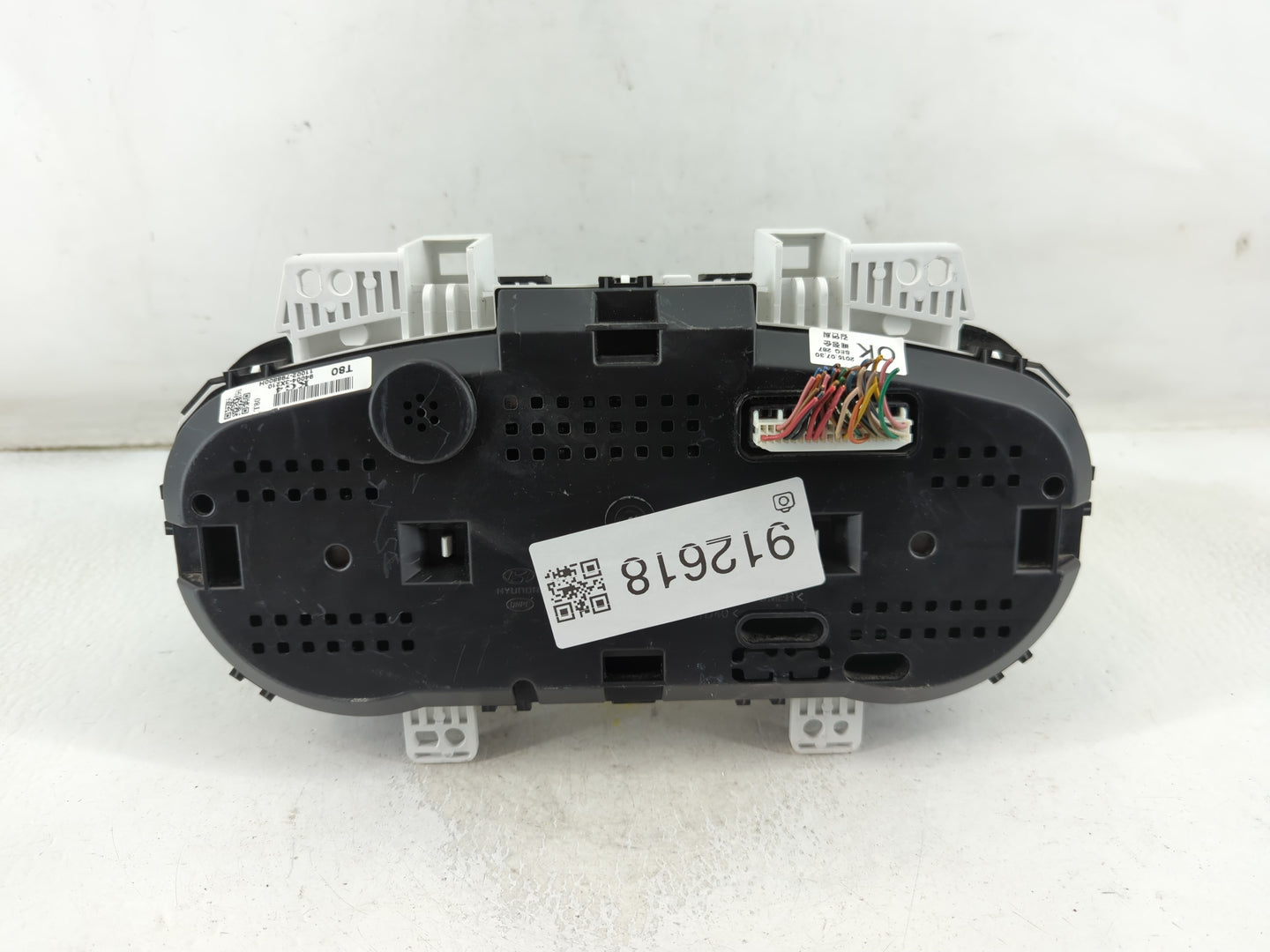 2016-2017 Hyundai Elantra Instrument Cluster Speedometer Gauges P/N:94004-3X210 Fits Fits 2016 2017 OEM Used Auto Parts - Oe