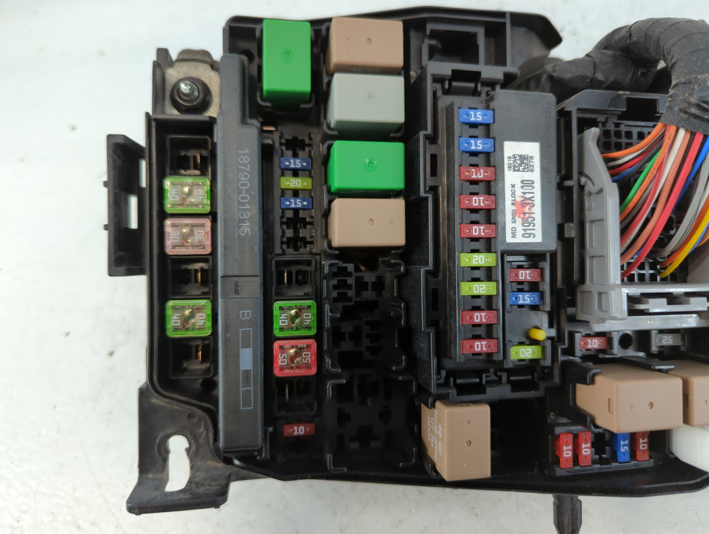 2014-2016 Hyundai Elantra Fusebox Fuse Box Panel Relay Module P/N:91265 3X060A Fits Fits 2014 2015 2016 OEM Used Auto Parts 