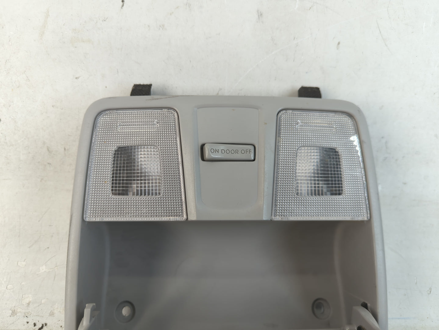 2016 Hyundai Elantra Overhead Roof Console - Oemusedautoparts1.com