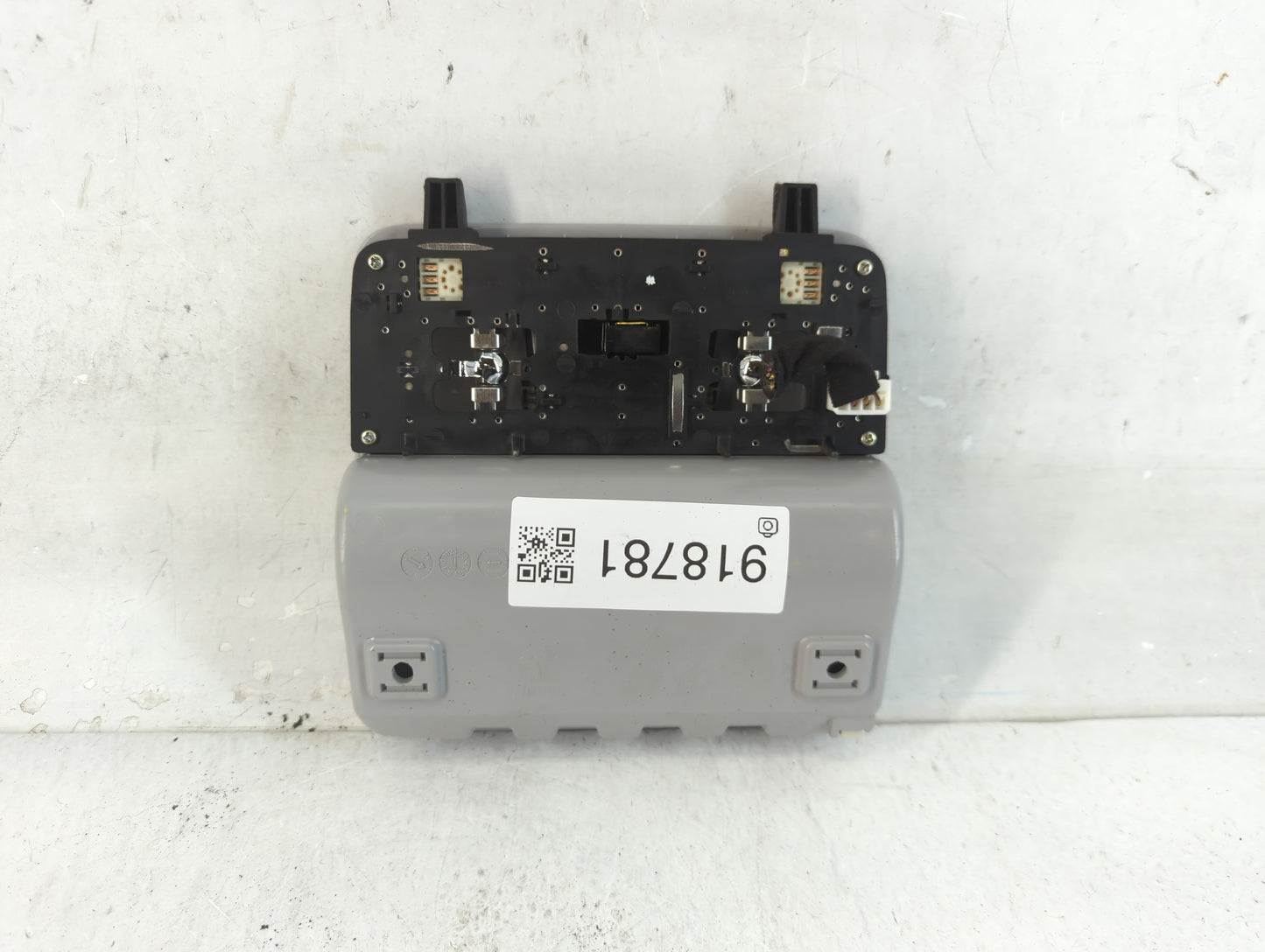 2016 Hyundai Elantra Overhead Roof Console - Oemusedautoparts1.com