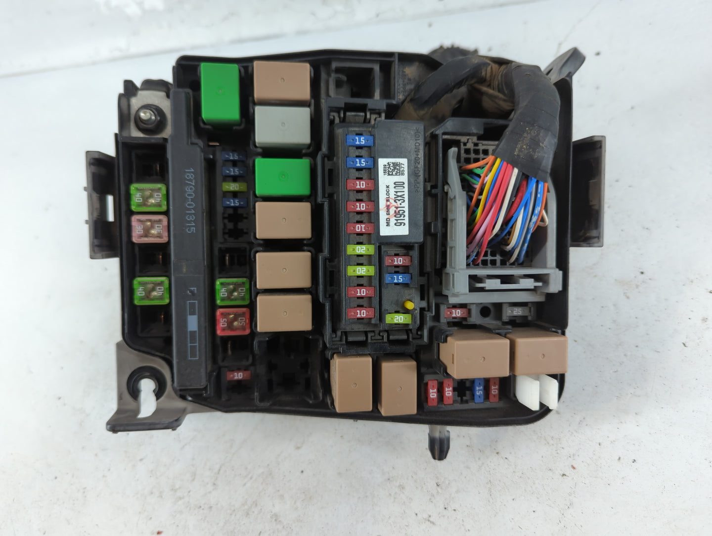 2014-2016 Hyundai Elantra Fusebox Fuse Box Panel Relay Module P/N:91266 3X060A Fits Fits 2014 2015 2016 OEM Used Auto Parts 