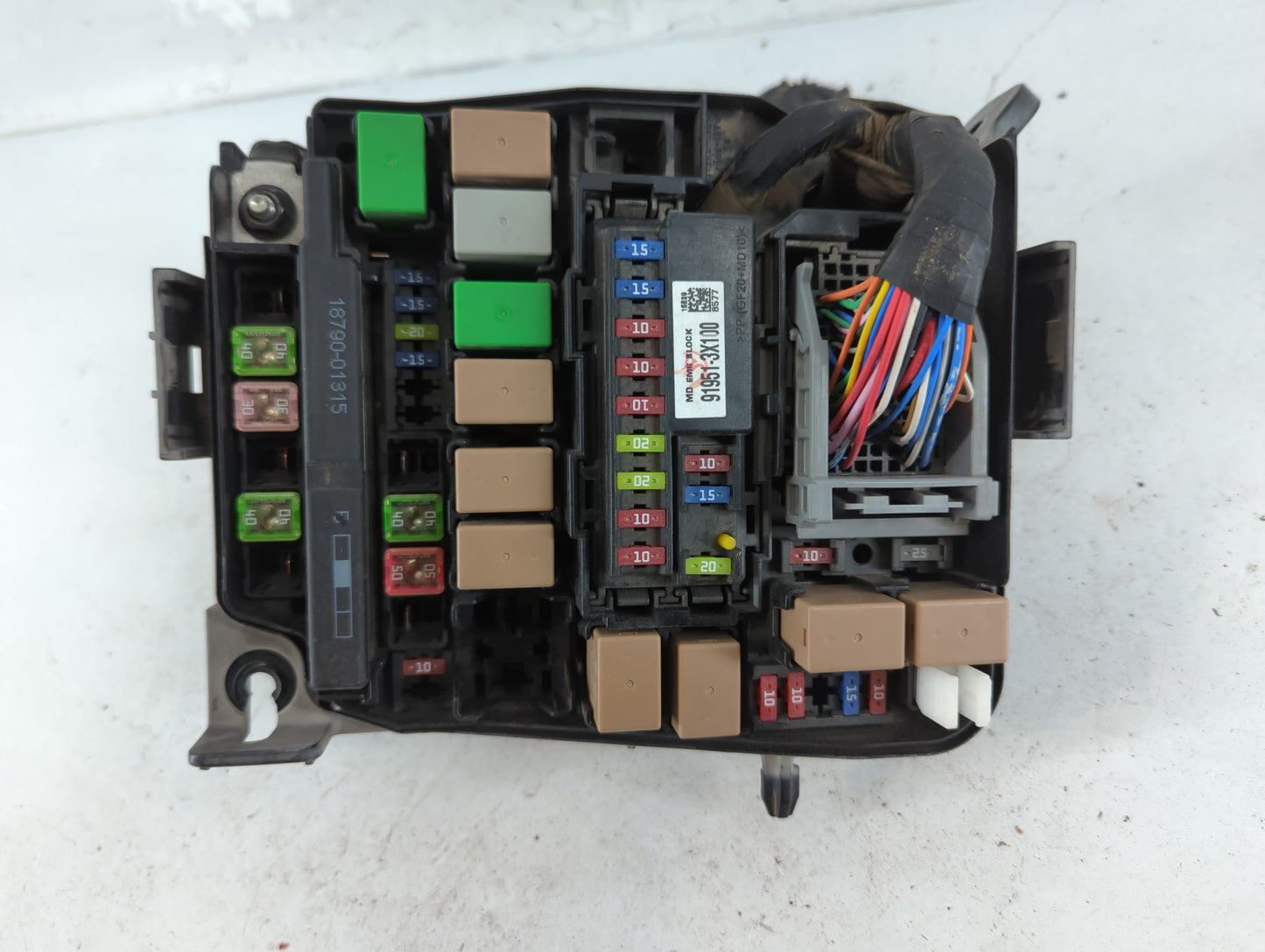 2014-2016 Hyundai Elantra Fusebox Fuse Box Panel Relay Module P/N:91266 3X060A Fits Fits 2014 2015 2016 OEM Used Auto Parts 