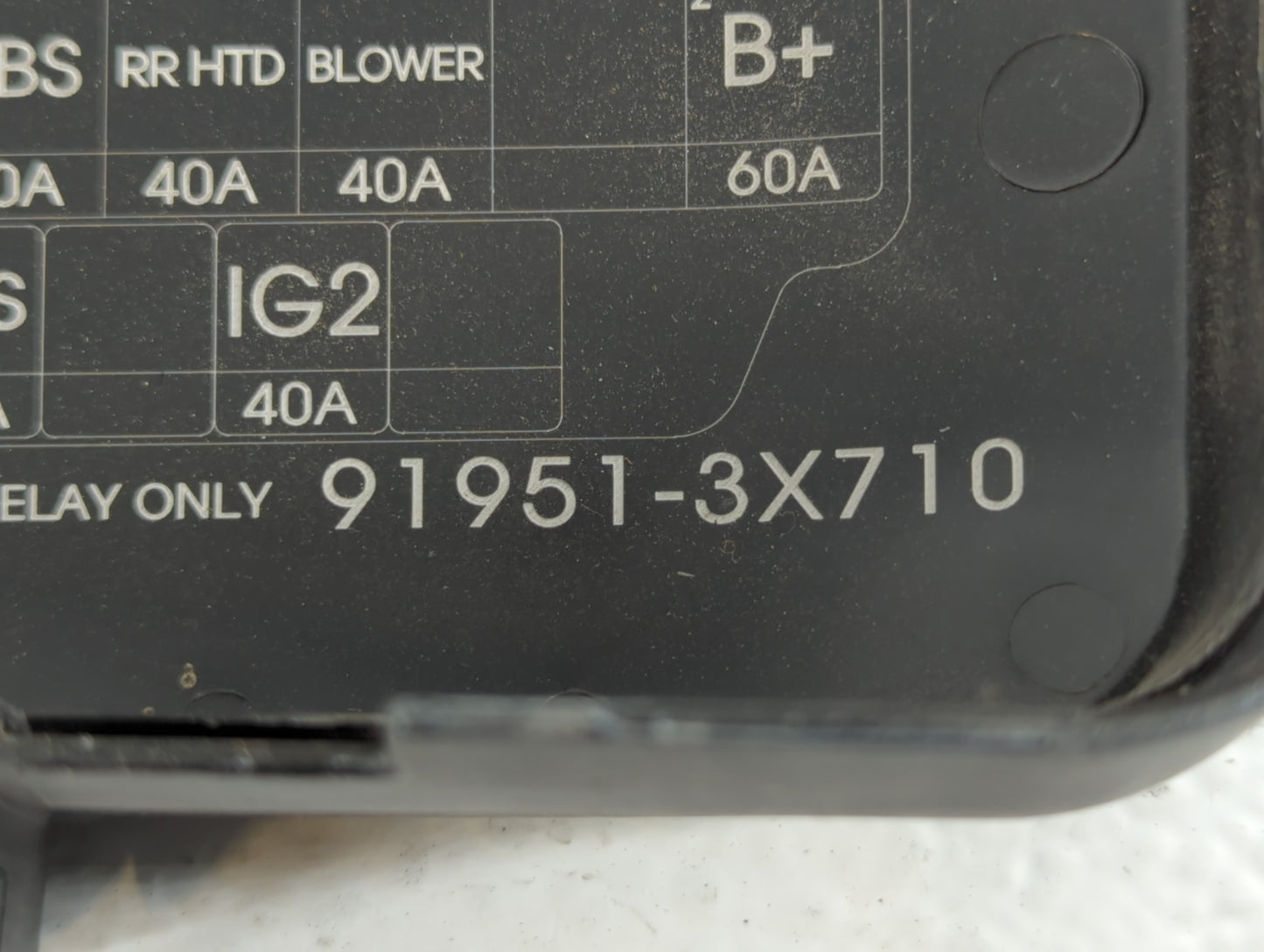 2014-2016 Hyundai Elantra Fusebox Fuse Box Panel Relay Module P/N:91951-3X710 Fits Fits 2014 2015 2016 OEM Used Auto Parts -