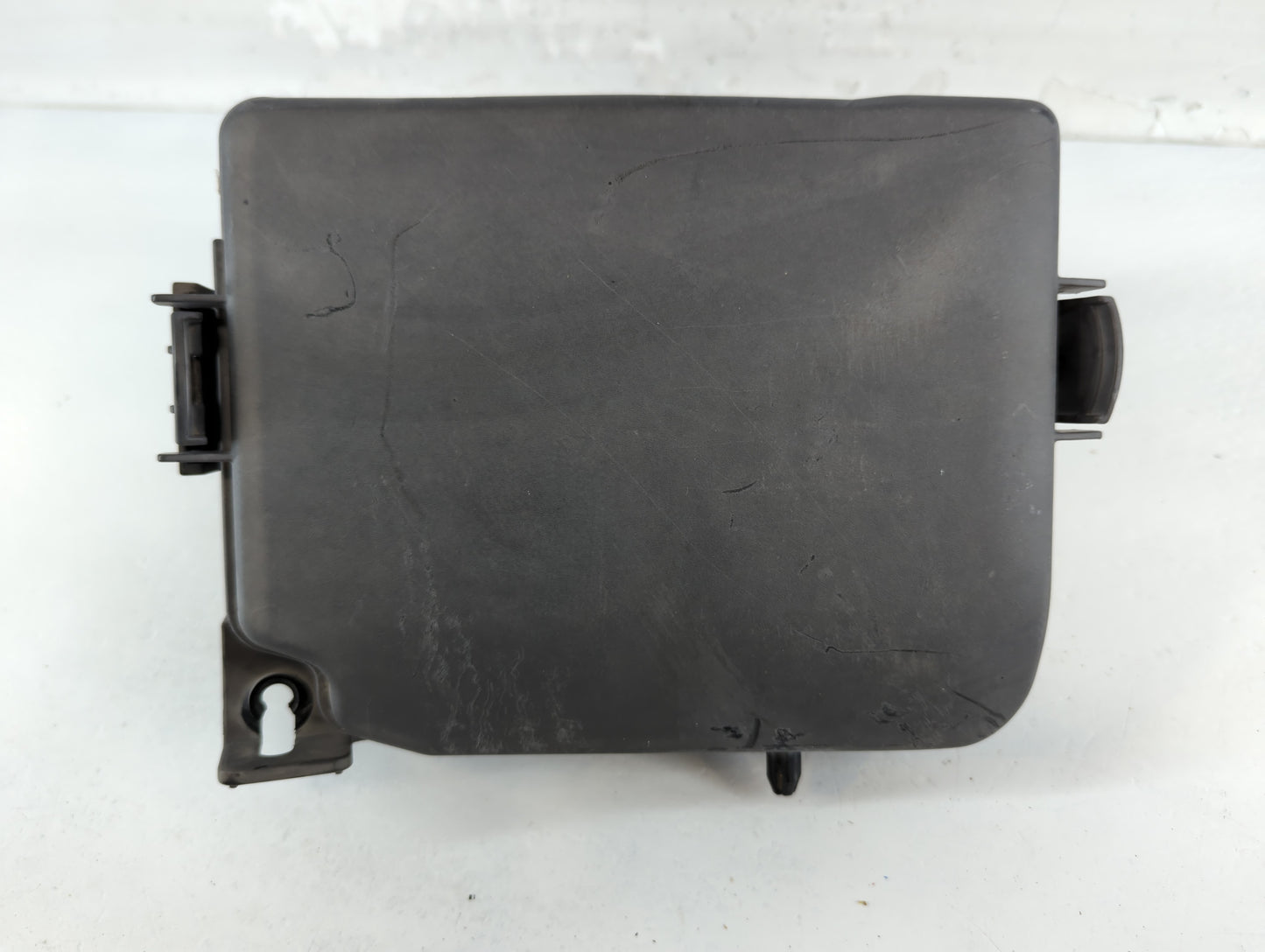 2014-2016 Hyundai Elantra Fusebox Fuse Box Panel Relay Module P/N:91951-3X710 Fits Fits 2014 2015 2016 OEM Used Auto Parts -