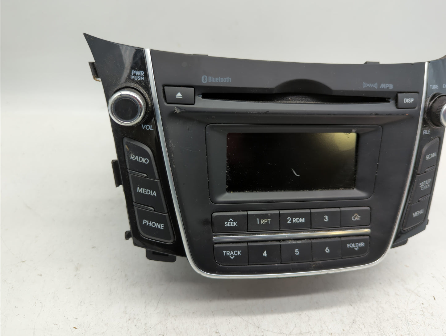2016-2017 Hyundai Elantra Gt Radio AM FM Cd Player Receiver Replacement P/N:96170-A5260GU 96170-A5260GU Fits Fits 2016 2017 