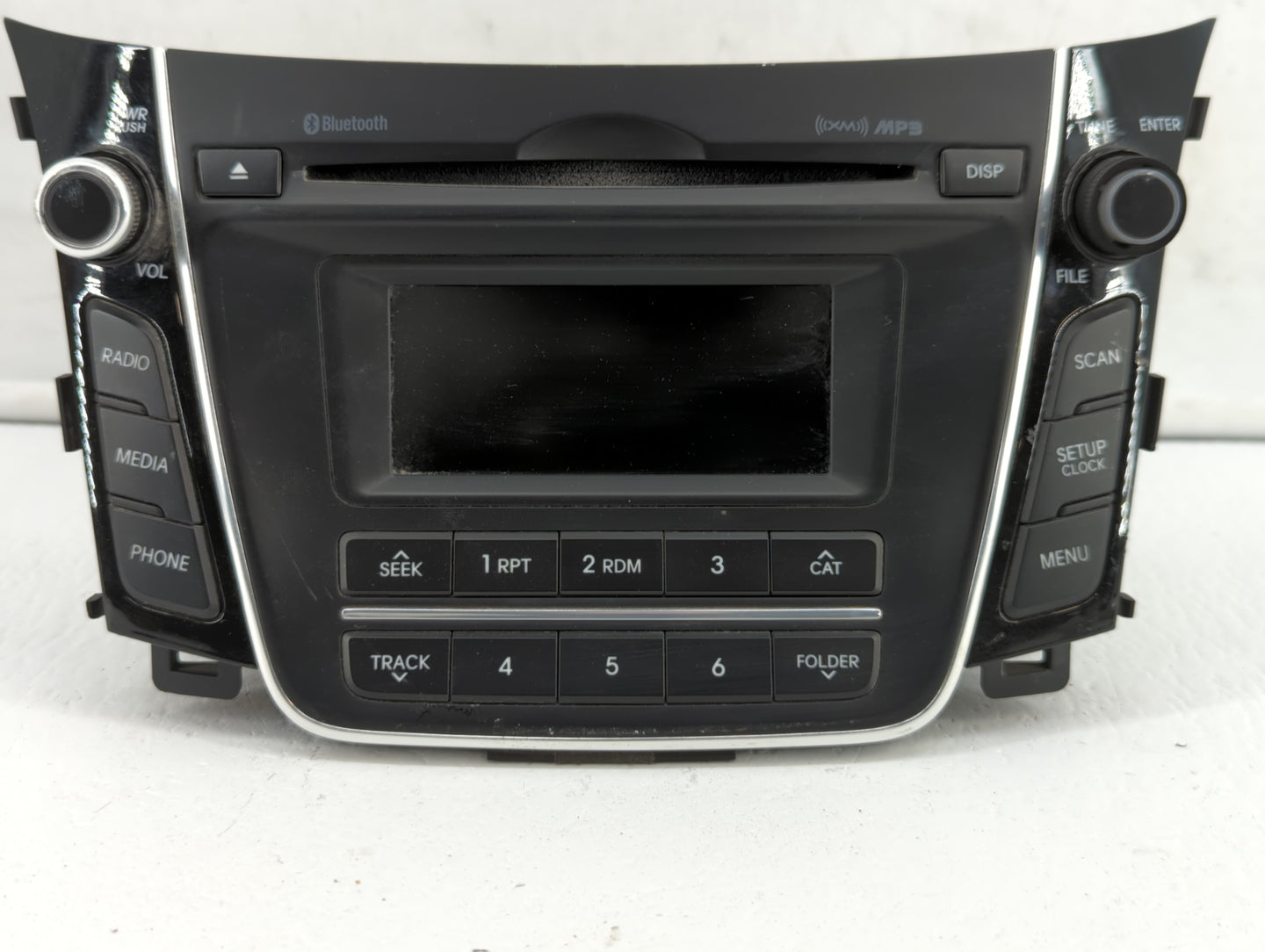 2016-2017 Hyundai Elantra Gt Am Fm Cd Player Radio Receiver - Oemusedautoparts1.com