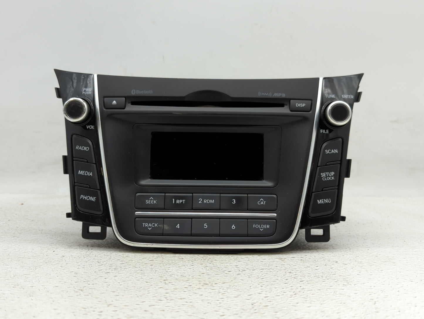 2016-2017 Hyundai Elantra Gt Am Fm Cd Player Radio Receiver - Oemusedautoparts1.com