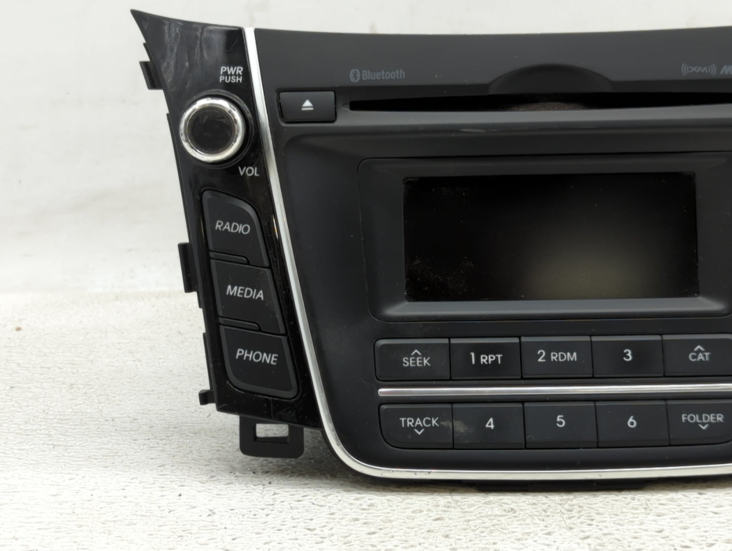 2016-2017 Hyundai Elantra Gt Am Fm Cd Player Radio Receiver - Oemusedautoparts1.com