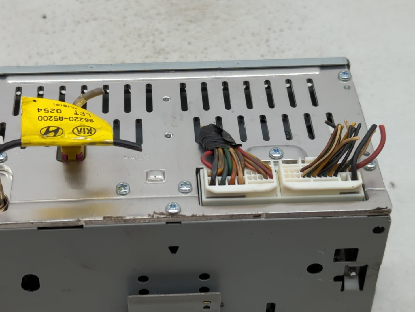2016-2017 Hyundai Elantra Gt Am Fm Cd Player Radio Receiver - Oemusedautoparts1.com