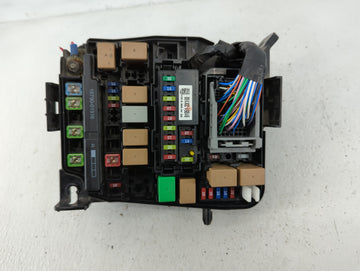 2016-2017 Hyundai Elantra Gt Fusebox Fuse Box Panel Relay Module P/N:91248A520B Fits Fits 2016 2017 OEM Used Auto Parts