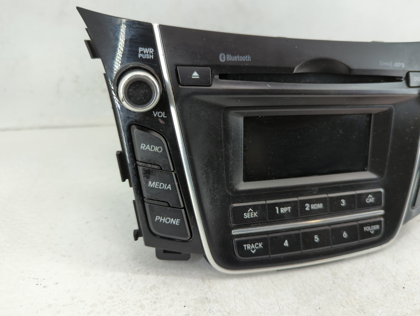 2016-2017 Hyundai Elantra Gt Radio AM FM Cd Player Receiver Replacement P/N:96170-A5260GU Fits Fits 2016 2017 OEM Used Auto 