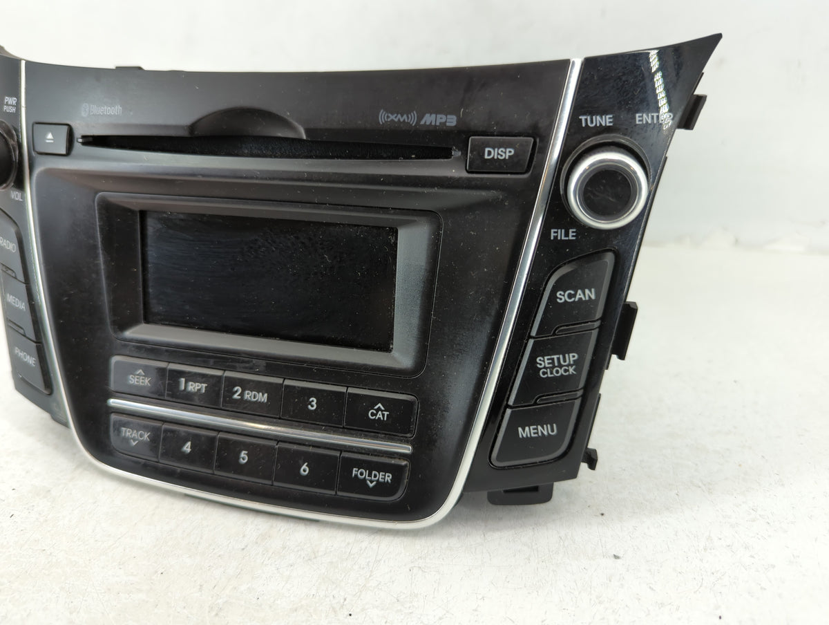 2016-2017 Hyundai Elantra Gt Radio AM FM Cd Player Receiver Replacement P/N:96170-A5260GU Fits Fits 2016 2017 OEM Used Auto 